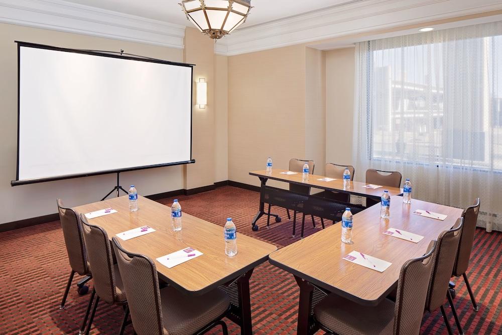 Hyatt Place Denver Cherry Creek Екстериор снимка